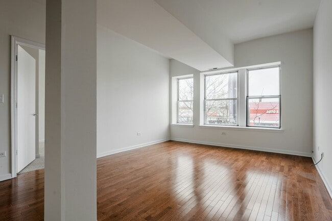 Building Photo - 4217 IL-19