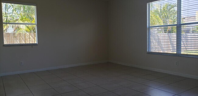 Foto del edificio - 2137 SW Idaho Ln
