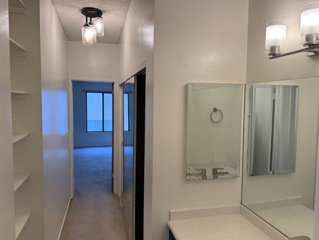 Building Photo - Spacious 2+2 CONDO with Large bonus loft, Balcony, Pool, Spa, Gym in PDR