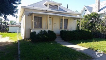 Primary Photo - 6962 Cole Ave