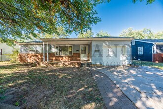 Building Photo - 169 Western Ave