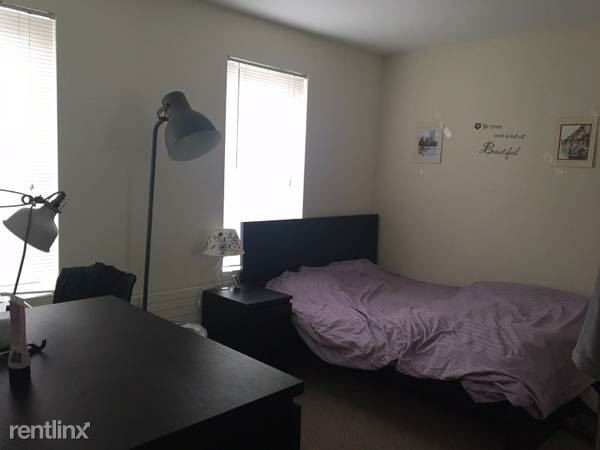 Building Photo - 2 br, 1 bath  - 820 Beacon St # Ice