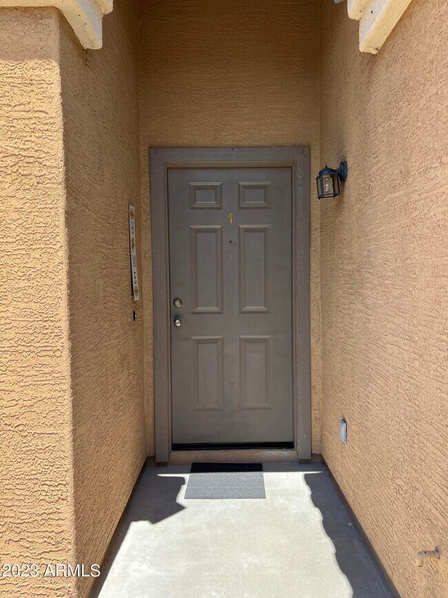 Foto del edificio - 5801 S 236th Ln