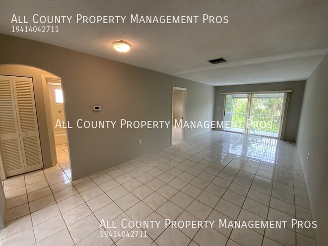 Photo - 2851 Swifton Dr Apartment