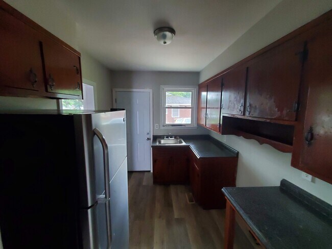 Photo - 103 Welcome Ave House