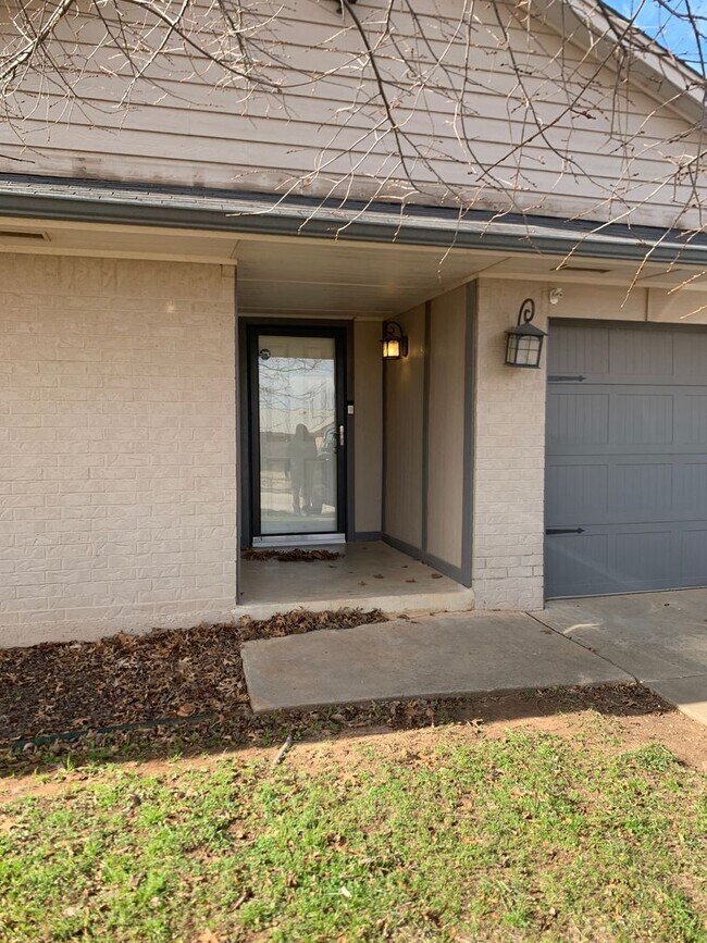 Foto del edificio - 517 Post Oak Ln