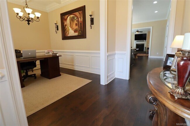 Foto del edificio - 1407 Tullahoma Dr
