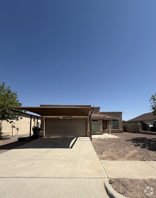 Building Photo - 14345 Desert Sage Dr