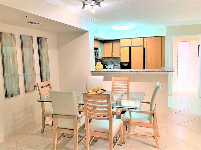 Building Photo - 2080 S Ocean Dr