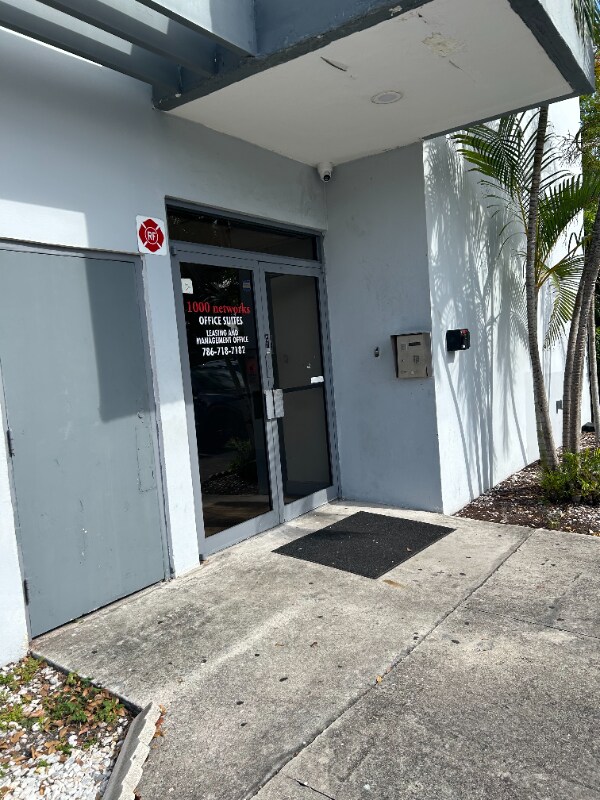 Foto del edificio - 1000 E Atlantic Blvd