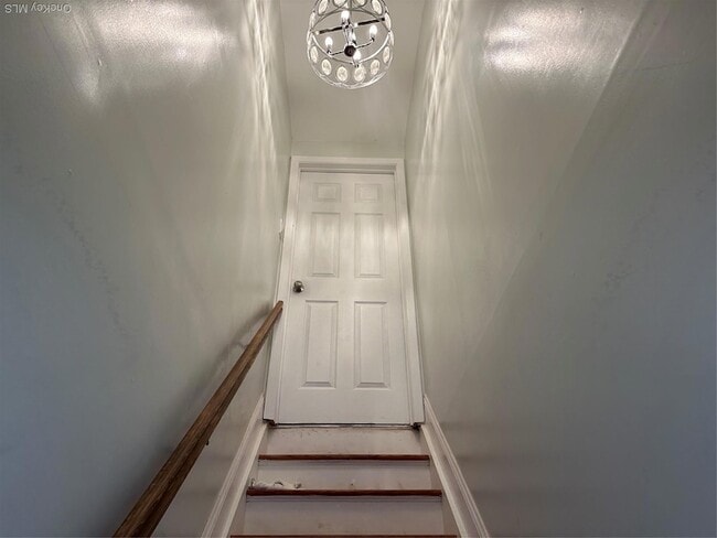 Photo - 15 Mida Ct Apartment