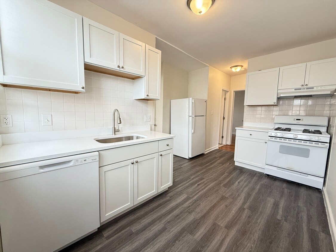 Photo - 6 Pama Gardens Unit 3