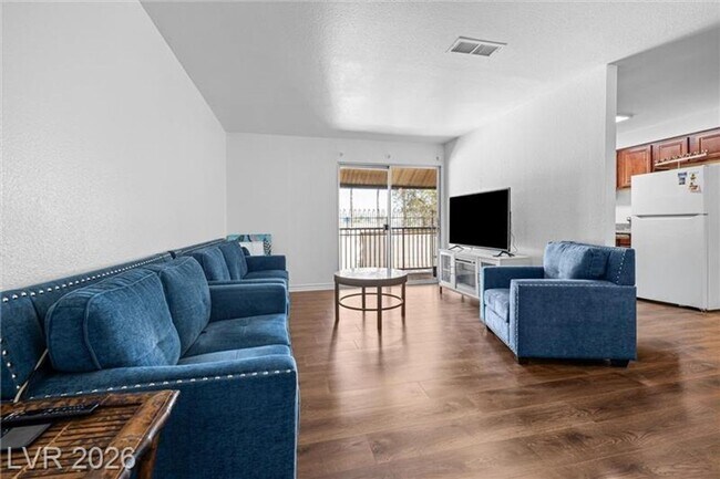 Building Photo - 4450 Sandy River Dr