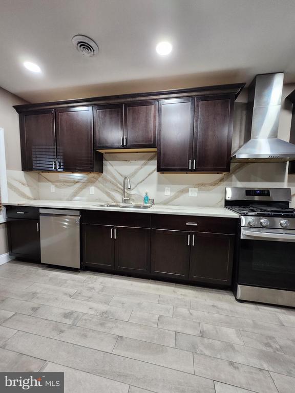 Building Photo - 210 White Horse Pike