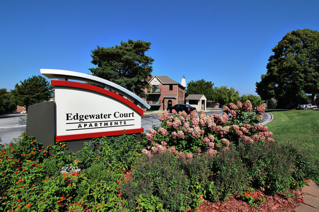 Building Photo - Edgewater Court Apartments