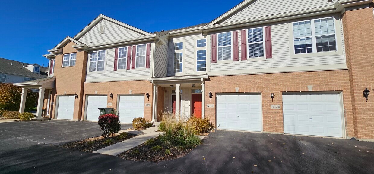 Foto principal - 8217 Concord Ln