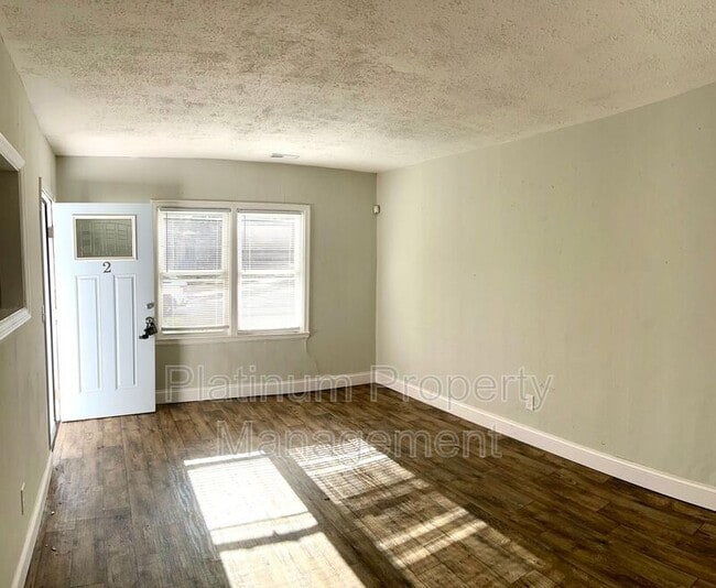 Building Photo - 1361 Byrere Terrace SW