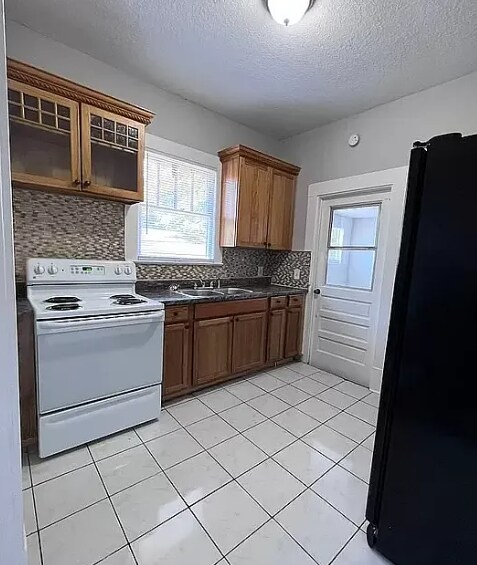 Building Photo - 7266 Barberie St