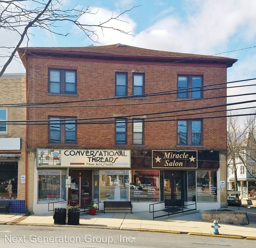 Primary Photo - 2 S 4th St