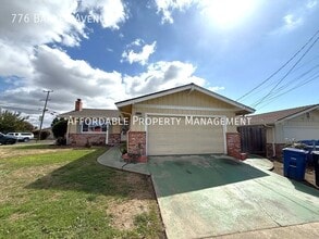 Building Photo - 776 Barker Ave