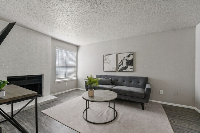 Foto del edificio - 2549 Thomason Cir
