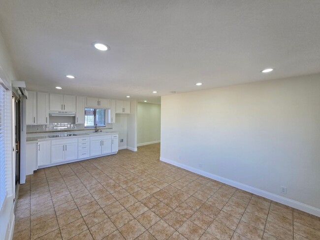 Building Photo - Huntington Pacific: Ocean Front Condo Open...