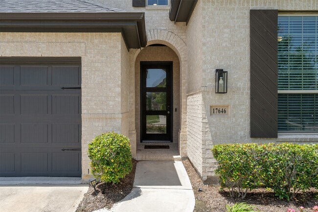 Building Photo - 17646 Northern Harrier Ct