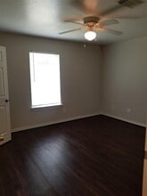 Building Photo - 3319 Angel Ln