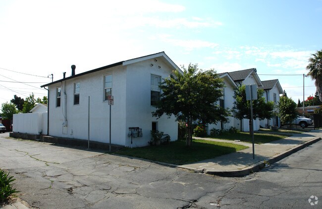 Foto del edificio - 1706-1708 Sutter St