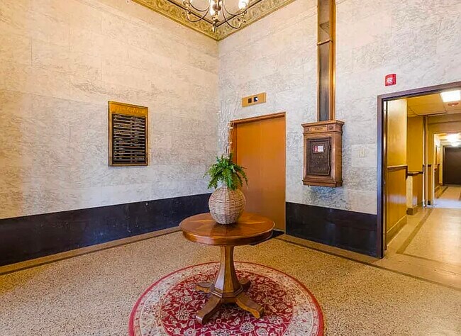 Foto del edificio - 503 1st Ave N