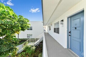 Building Photo - 279 Normandy Ln