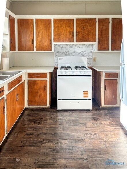 Foto del edificio - 3412 Maple St