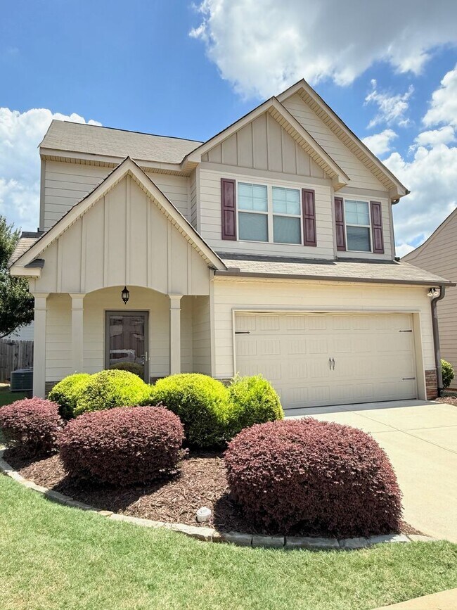 Foto del edificio - Beautiful 3BR/2.5BA Home in Jennings Mill ...