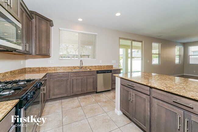 Foto del edificio - 5717 Tideview St