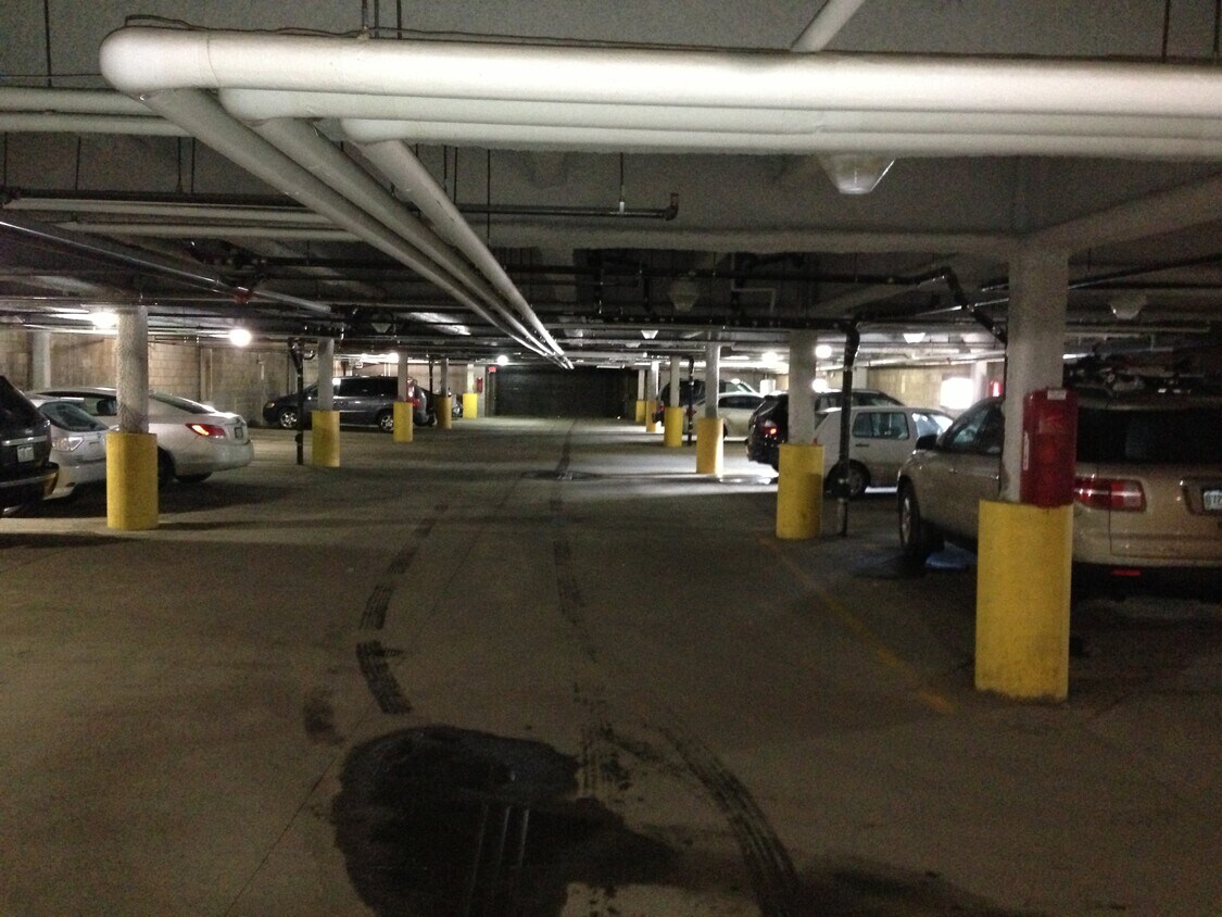 Indoor Heated Garage - 22787 US Highway 6