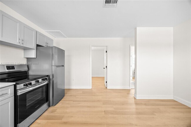 Foto del edificio - 10521 SW 184th St