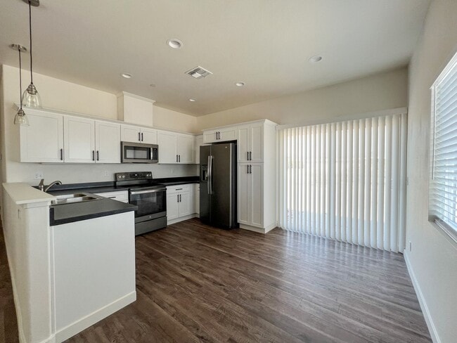 Foto del edificio - 29 Palms Home with Solar