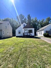 Building Photo - 151 Clifton Dr