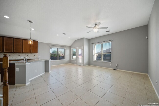 Foto del edificio - 233 Mountain Home