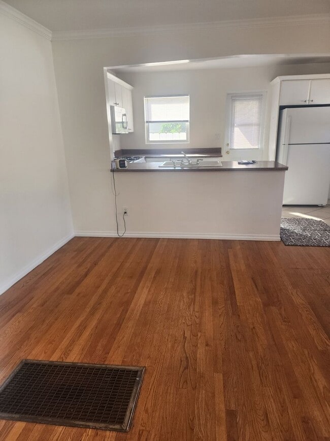 Foto del edificio - Private 2 bedroom 1 bath home