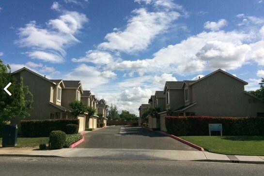 Foto principal - 105 Palm Pkwy