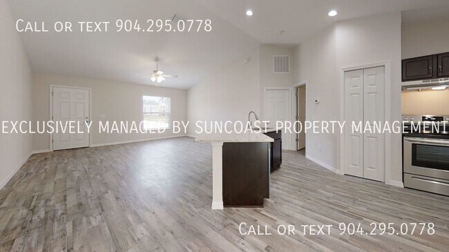 Foto del edificio - AVAILABLE NOW! BRAND NEW 3/2 Home for Rent...