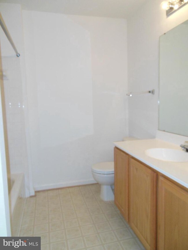 Foto del edificio - 10104 Sir Reynard Ln