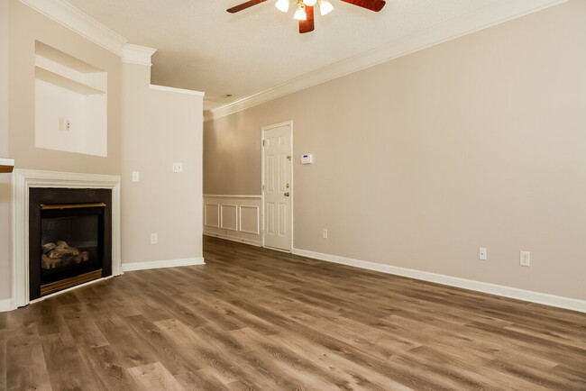 Building Photo - 14814 Jerpoint Abby Dr