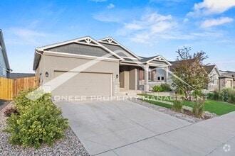 Building Photo - 2555 Grand Prix Ct