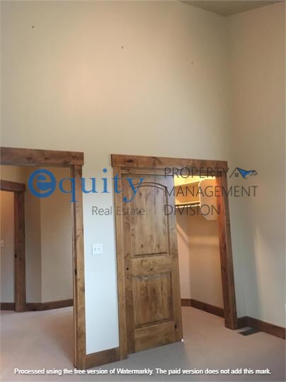 Foto del edificio - 8129 Courtyard Loop