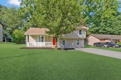 Building Photo - 5648 St Thomas Dr