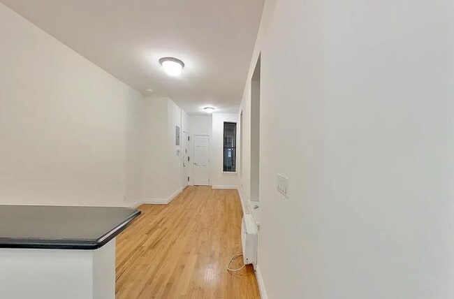 Foto del edificio - 417 3rd Ave