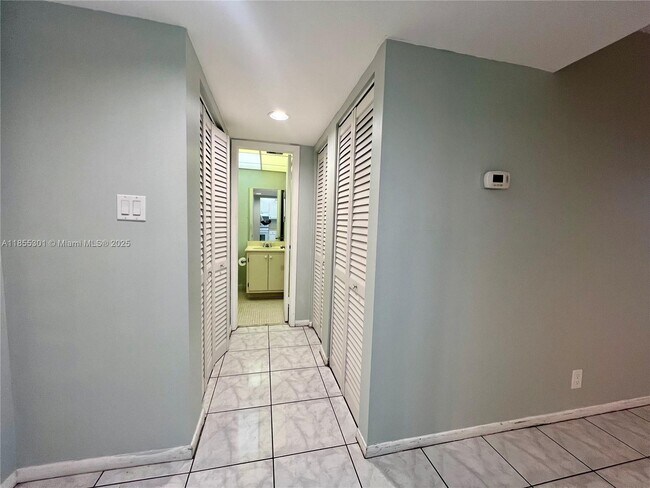 Foto del edificio - 3101 NW 47th Terrace