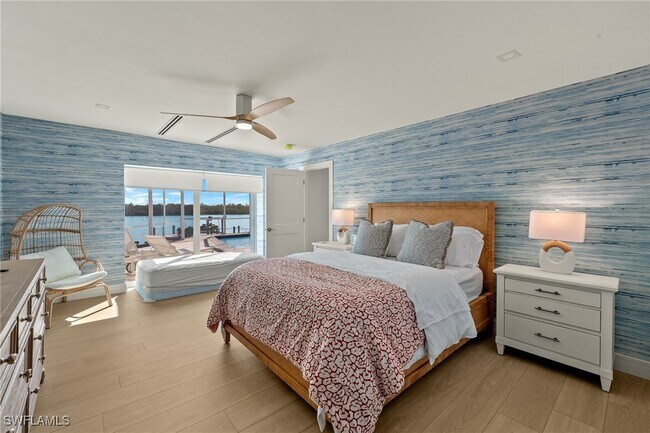 Foto del edificio - 26888 McLaughlin Blvd